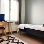 Tehtaan Отель 2*