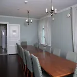 Отель Tehtaan 2*