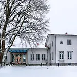 Отель Tehtaan 2*
