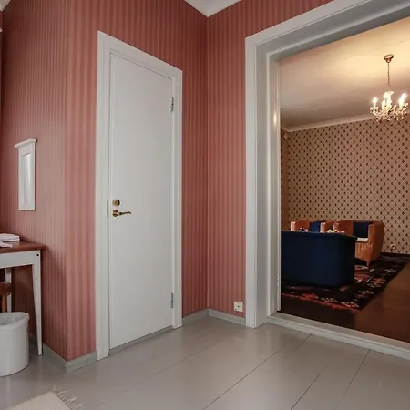 Hotel Tehtaan 2*