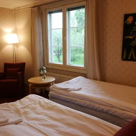 Hotel Tehtaan 2*